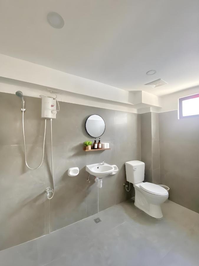 New Modern Suite Near Airport & Beach Sudtungan Eksteriør billede